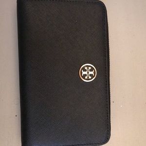 Tory Burch black wallet